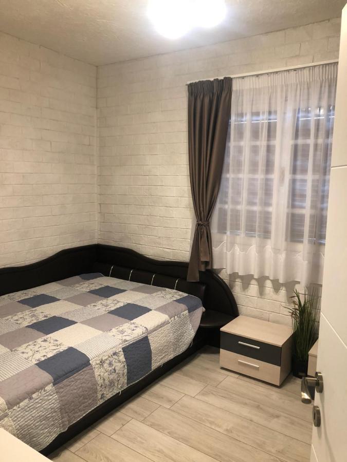 Guest House Costa 2 Kariani Ngoại thất bức ảnh